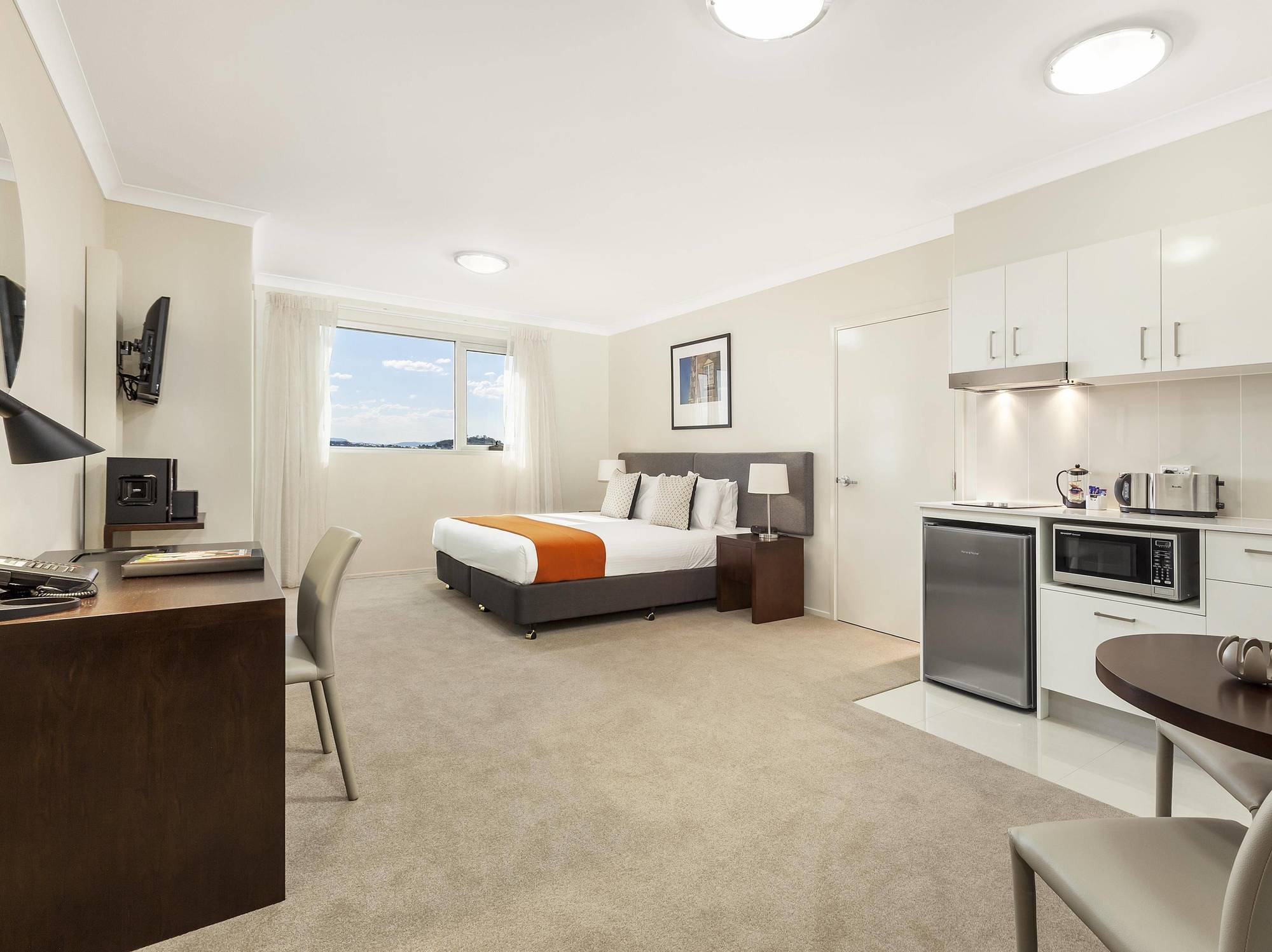 Quest Breakfast Creek Aparthotel 4*